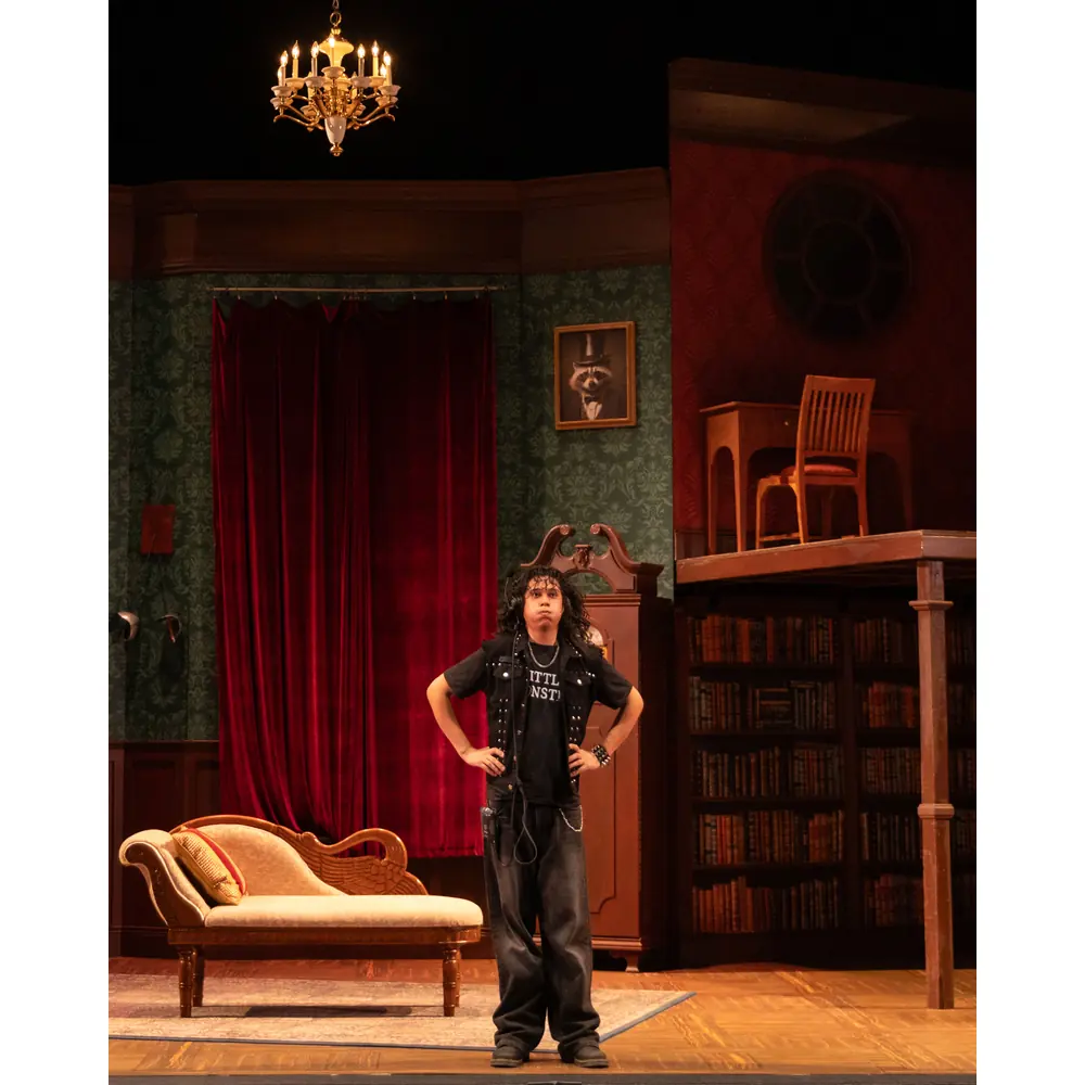 The Play That Goes Wrong 10