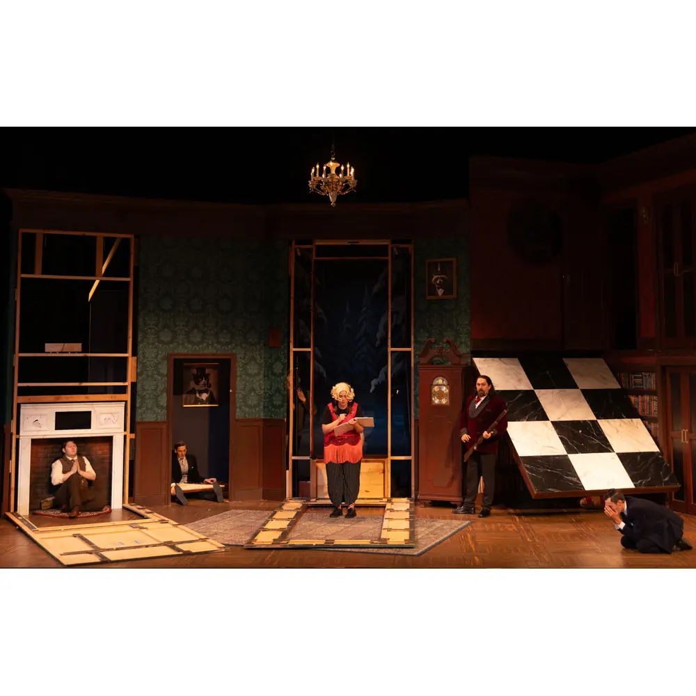 The Play That Goes Wrong 12