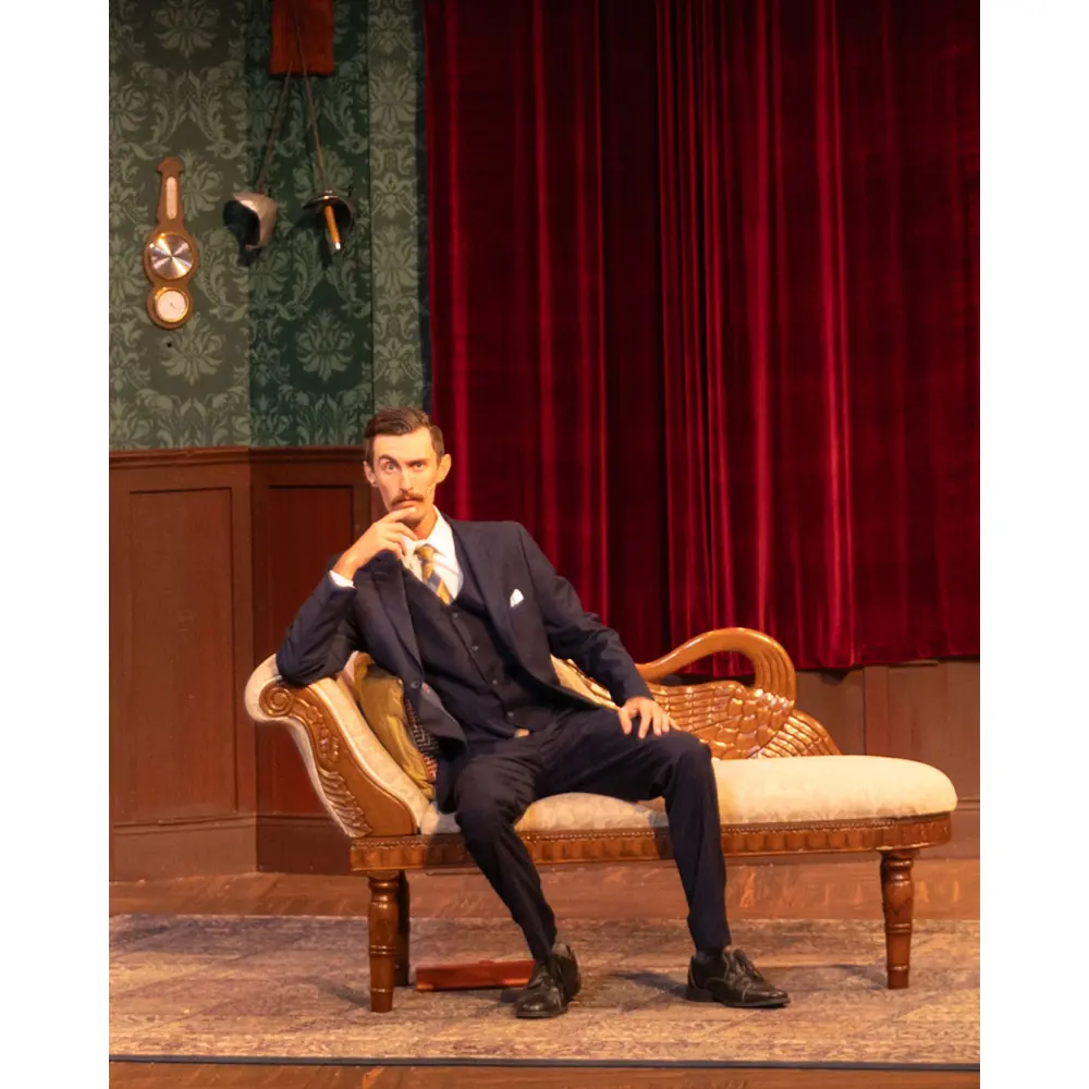 The Play That Goes Wrong 16