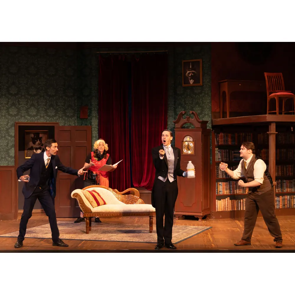 The Play That Goes Wrong 8